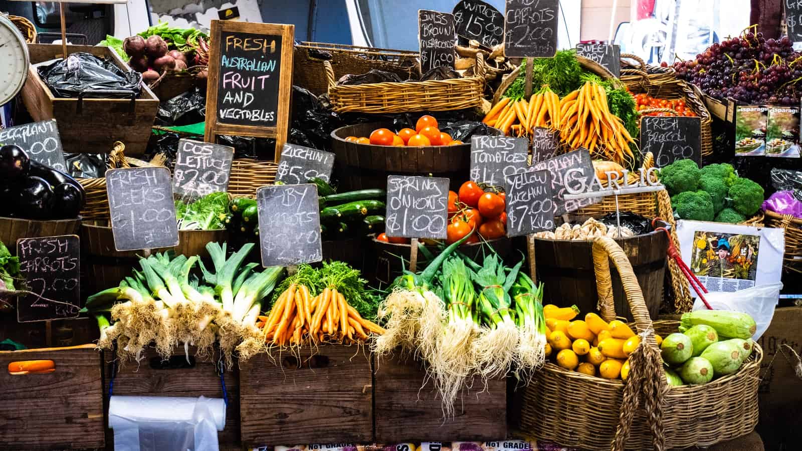 Where Is The 2nd Largest Farmers Market In The World 